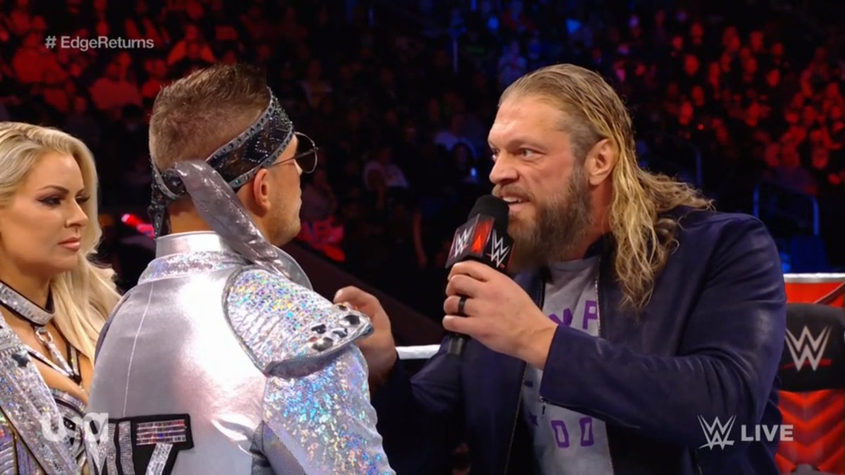 Reesau_'s tweet photo. "You have people on other shows saying your name just to get a cheap reaction"
#EdgeReturns #RAW #WasteofArrows https://t.co/sREbMwWbfF