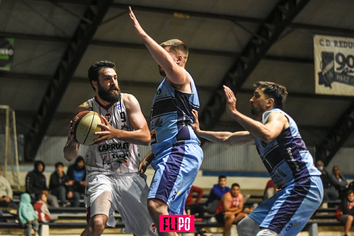 fliposports's tweet photo. #DTA I 👉🏻 Resultado final entre @montevideobbc 92 - 102 @ClubReducto 🏀👇🏻.

@5x5_basket @basketuniversal
@SalimoUy @hundilacom

𝑺𝒐𝒎𝒐𝒔 𝒊𝒎𝒂𝒈𝒆𝒏, 𝒔𝒐𝒎𝒐𝒔 𝒅𝒆𝒑𝒐𝒓𝒕𝒆. 📸 https://t.co/NjsVCrOMAH