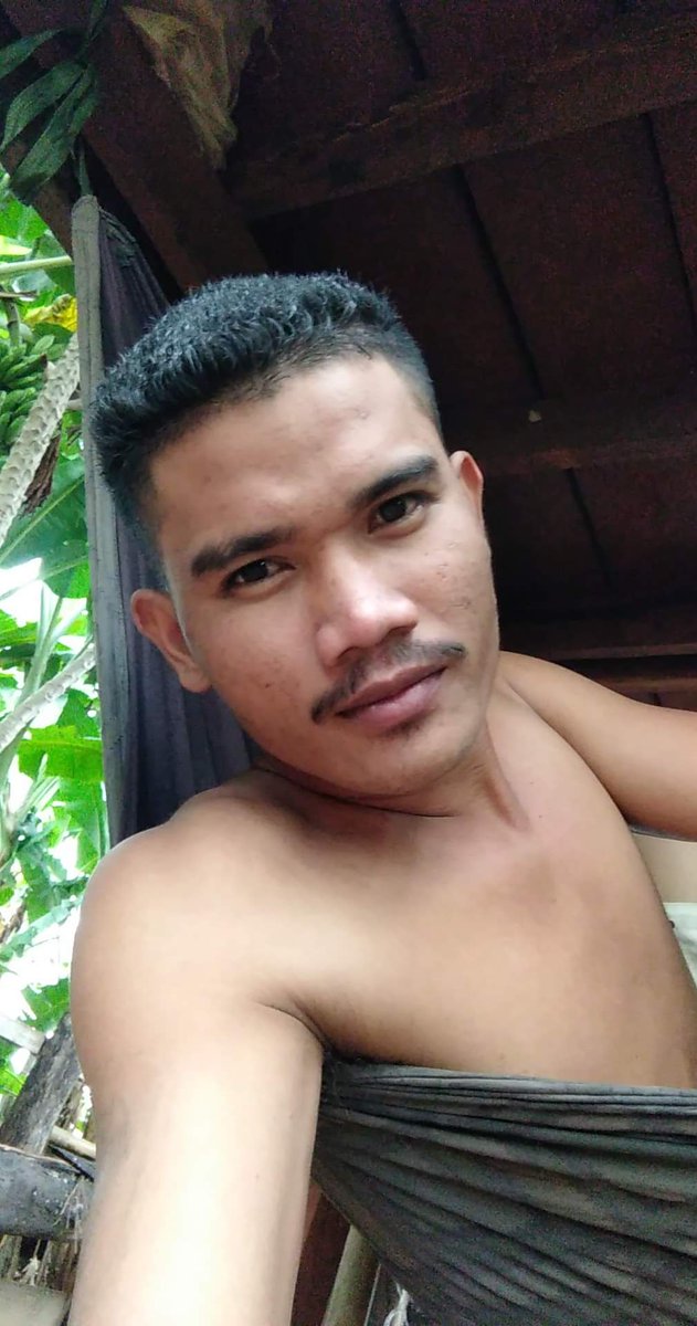 តាត់សក់ថ្មីមុខដូចកណ្តុលរលួត
