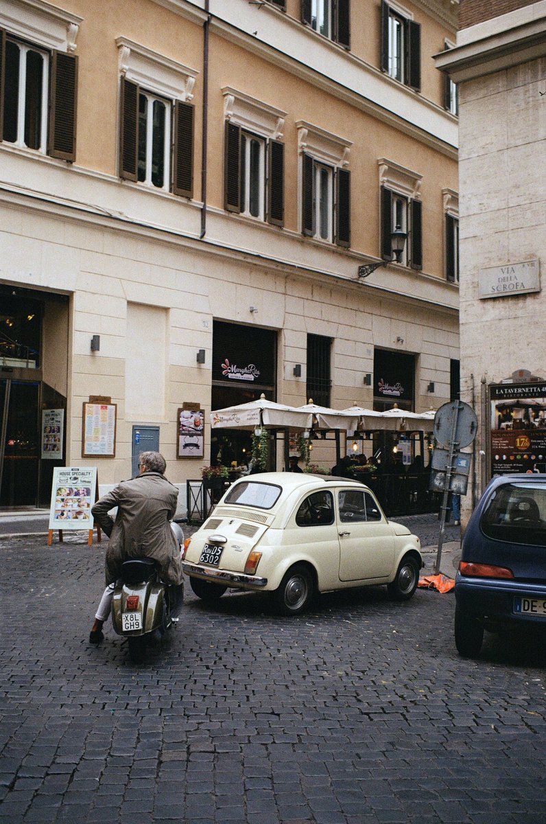 masooma__ali's tweet photo. Travelled internationally for the first time in 2 years. Just got all my film developed from the trip. Rome on 35mm: https://t.co/gFIVrM3i1X