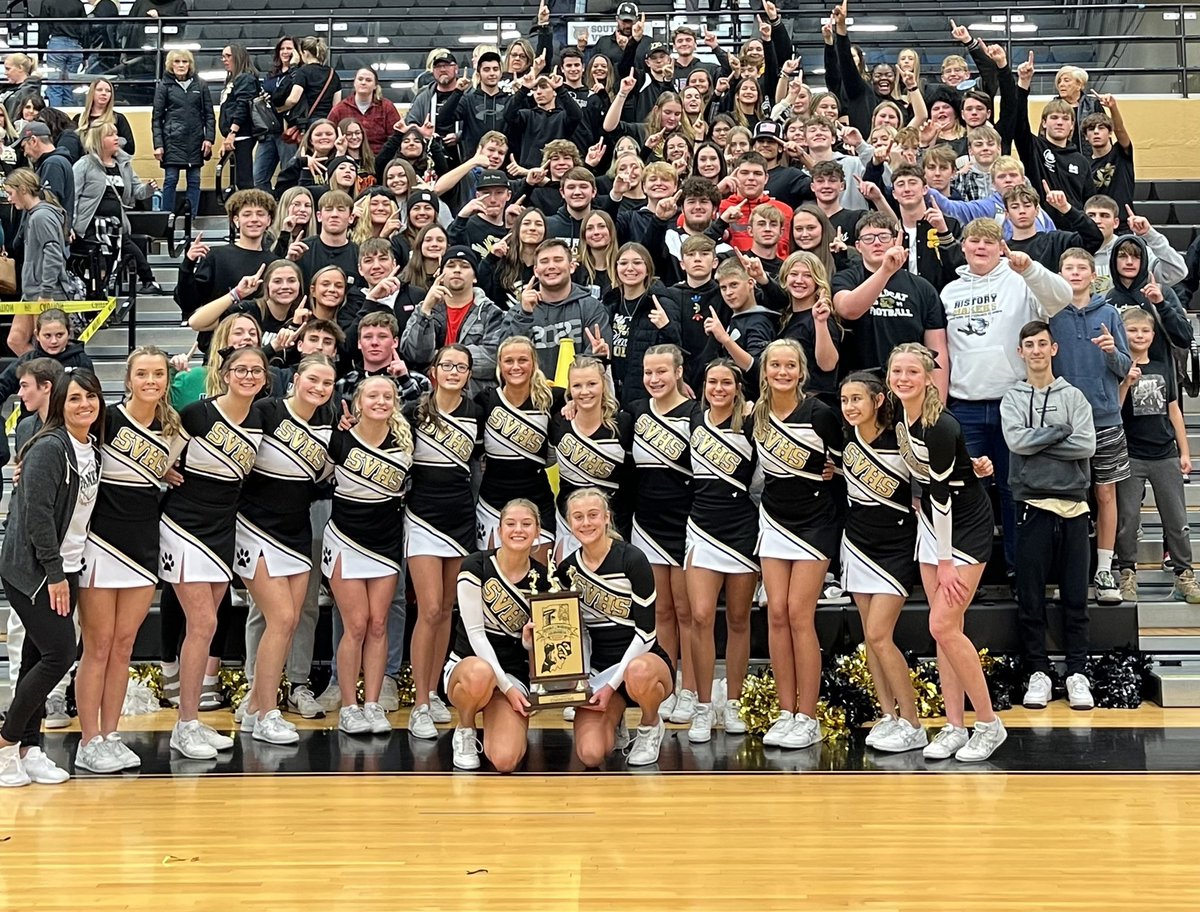 jacki53835892's tweet photo. South Vermillion wins the first ever Ryan Luce Banks of the Wabash Cheer Competition! @MartySports10 @Rick_Sports10 @WildcatsSvhs @SVHSathletics_ https://t.co/7am3EihhJs