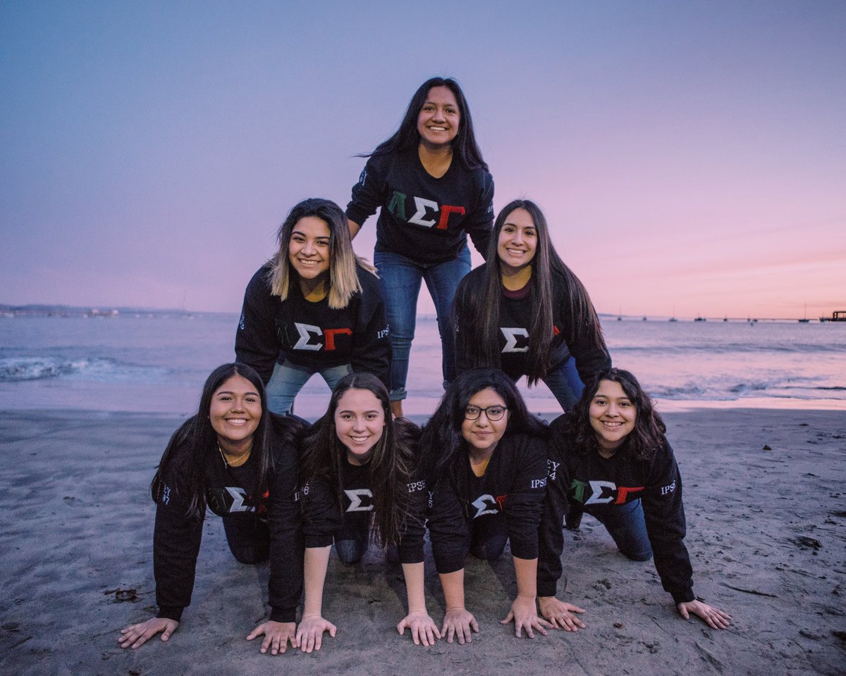 LSG_CalPoly's tweet image. Happy 3rd Lambdaversary to our Upsilon line!🥳Thank you for all your hard work and dedication you’ve put into this sisterhood! Here’s to 3 years of blooming into amazing red roses🌹🤍IPSE 

(all pictures posted were taken prior to COVID-19)