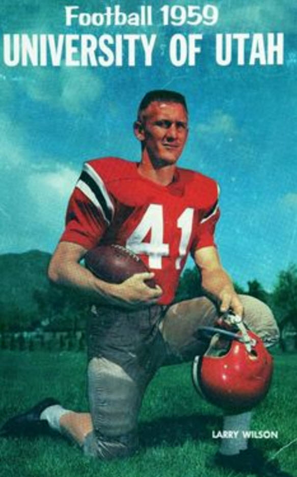 BigRed_STL's tweet photo. OTD 1959: The #ChicagoCards selected future Hall of Famer Larry Wilson in the 7th round of the NFL Draft. #WildcatWilson @Utah_Football https://t.co/jrdOkBBqKU