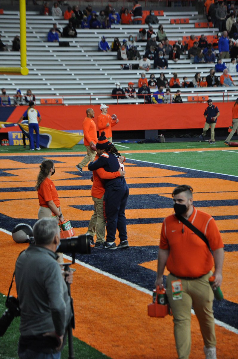 J5️⃣_Elmore (@chriselmore36) on Twitter photo This one hit different from the day you came to the south side of Chicago to get me to the day I had to make my decision on coming back. You never steered me wrong and have made me the best player and person I have ever been, for that <a href="/CoachRenoFerri/">Reno Ferri</a> I thank you. Love you coach This one hit different from the day you came to the south side of Chicago to get me to the day I had to make my decision on coming back. You never steered me wrong and have made me the best player and person I have ever been, for that <a href="/CoachRenoFerri/">Reno Ferri</a> I thank you. Love you coach