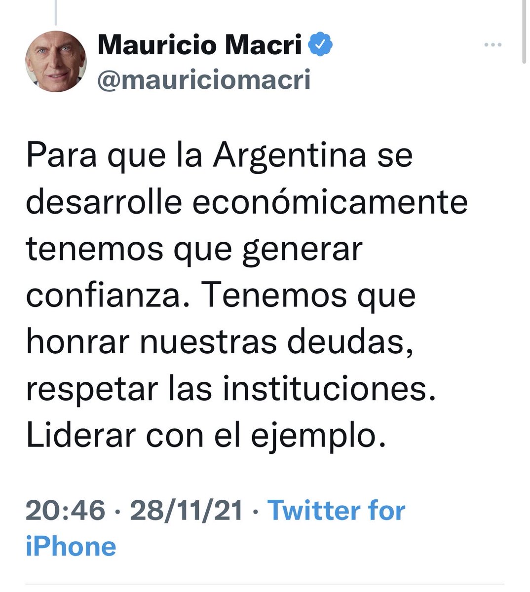 bolettieriok's tweet photo. Con las mentiras se puede llegar muy lejos, pero lo que no se puede es volver…
#Correo #ContrabandoSevel #PanamaPapers #FugaDeDivisas #EscuchasIlegales #ParquesEolicos #Peajes #MesaJudicial etc,etc,etc…
El tuit de @mauriciomacri es mucho para mi!!! 🤢
@FrenteDeTodos https://t.co/ZoBhFz3hr1