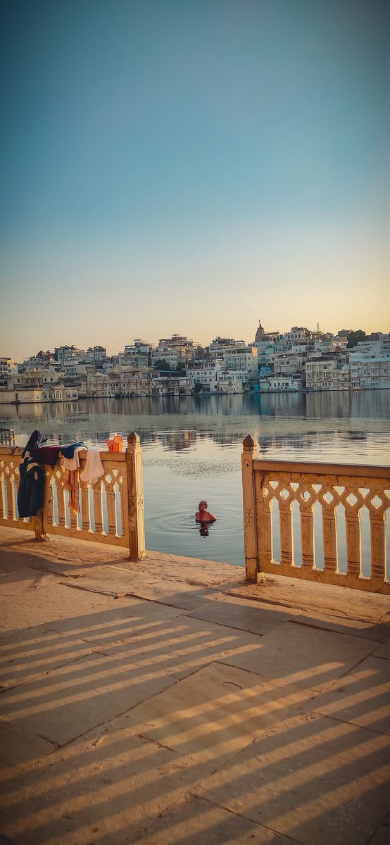 mnish_rgr's tweet photo. #Gm Morning natural bath is the best shower.
#NFTGiveaway #NFTCommunity #NFT #OpenSeaNFT #waxirxnft #opensea #Binance #Udaipur #morningbath #nftcollector #NFTartists @udaipur @yayavaar2401 @NamrataV01 @princess_nft @haram_khor_ @WSJ https://t.co/zWCxwX1yyH