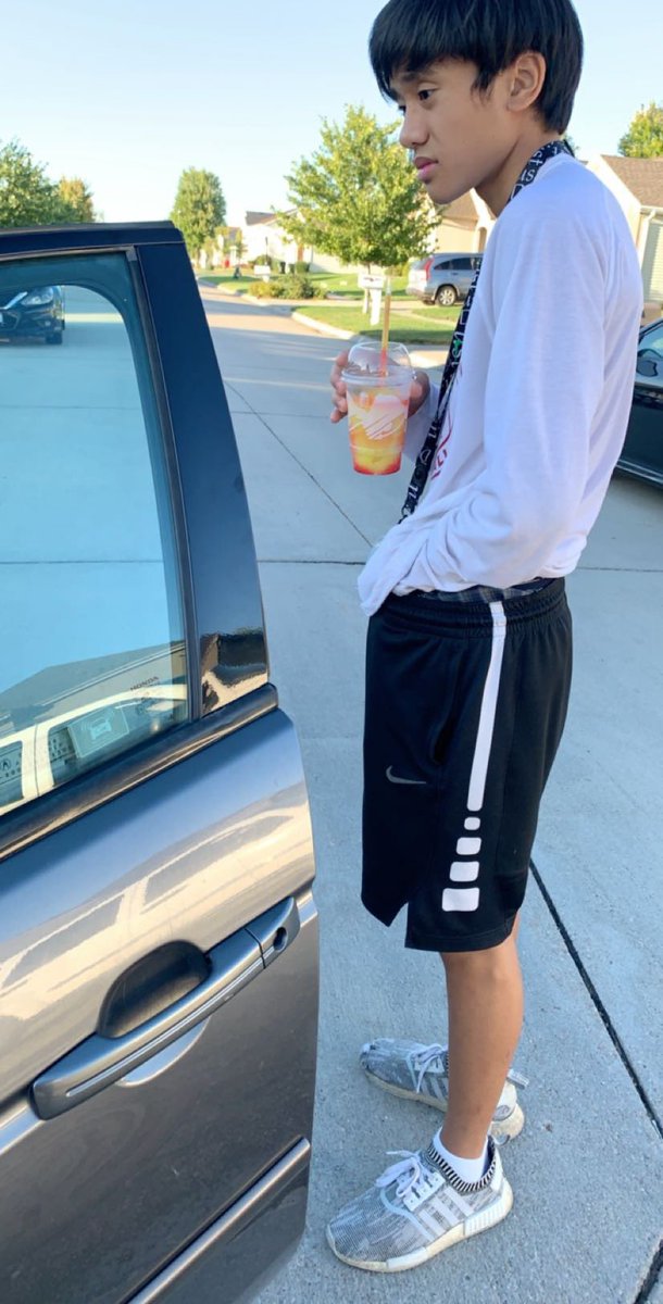 Last but not least💼 After a watery fountain drink and six butt crushed skittles we have signed guard Ethan Nguyen to a year deal‼️ #TheBasketballTeam