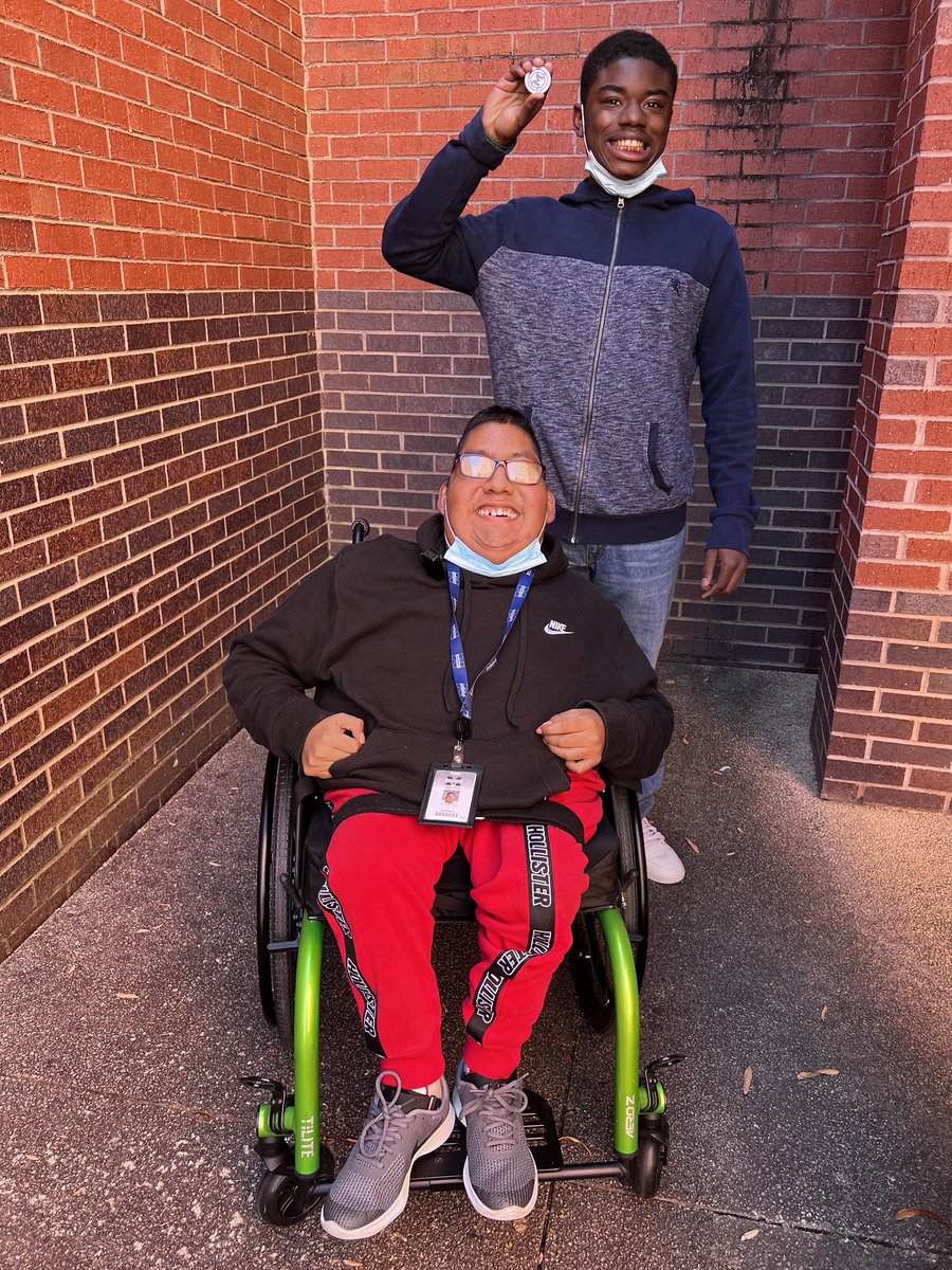 MariettaGAhs's tweet photo. Back in action! Jordy selected Cornelius for the Be Somebody Challenge Coin recognition. Jordy spoke about how kind and welcoming Cornelius is to him and his classmates. Super proud PrinciPAL 💙🤙 @MariettaCitySch https://t.co/vjrgIgiN0l