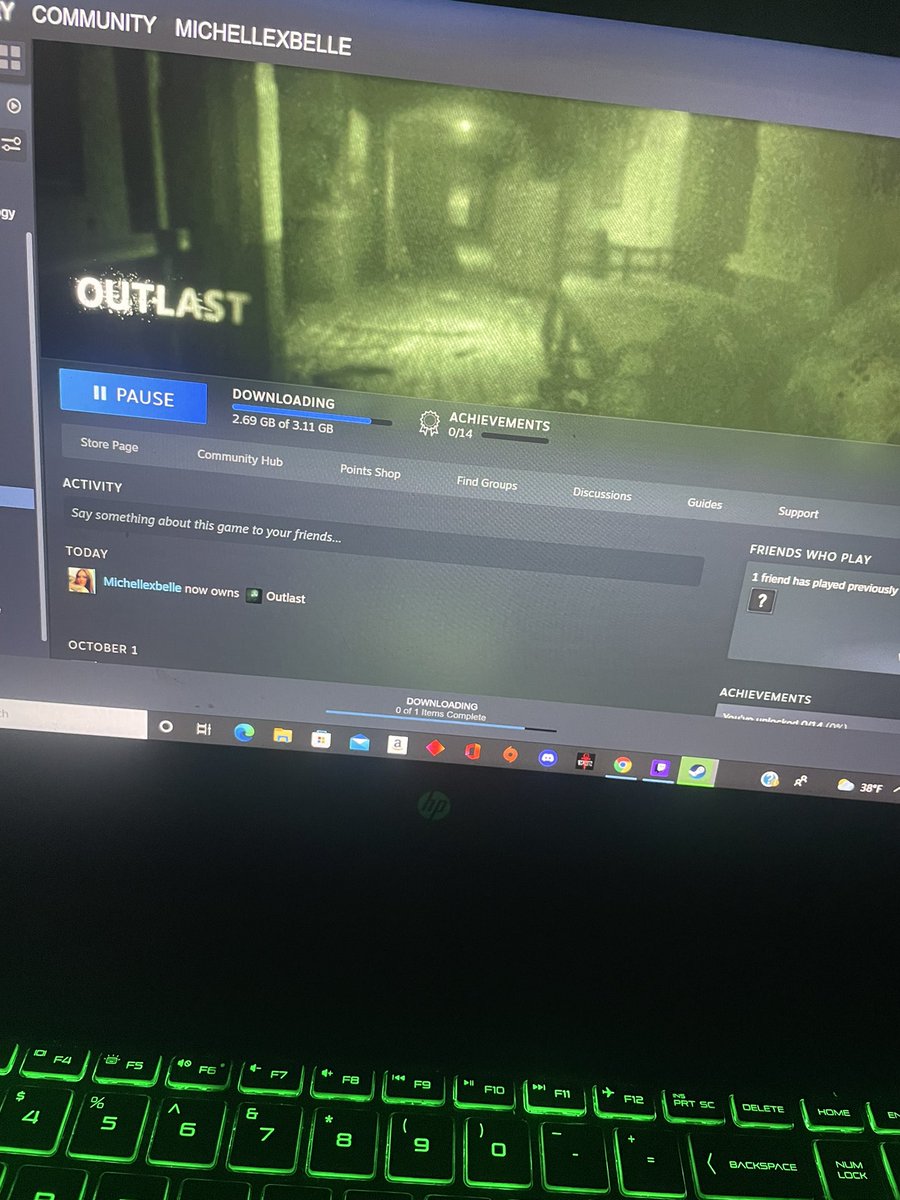 Michell94415510's tweet photo. Can’t wait to stream outlast tomorrow https://t.co/Qhu4vzJBZo