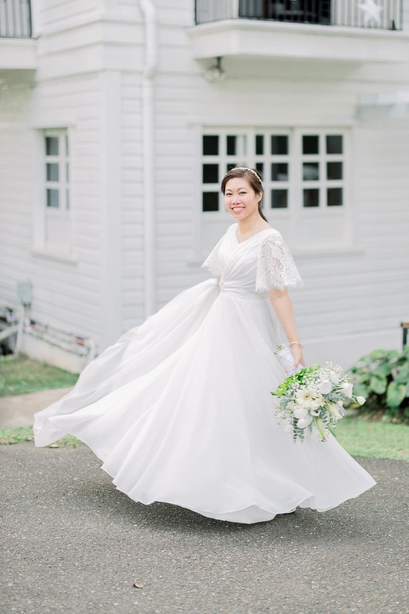 iacocaatelier's tweet photo. Hasmin in a modest and elegant custom frock for her intimate wedding
📸 @paopaosanchezphoto
.
.
.
.
.
#weddingdress #wedding #cebuweddings #cebuweddingsuppliers #cebubased #cebufashiondesigner #bridalgown #iacocabride #weddingphotography #bridal #cebuintimatewedding https://t.co/maMHpACTDT