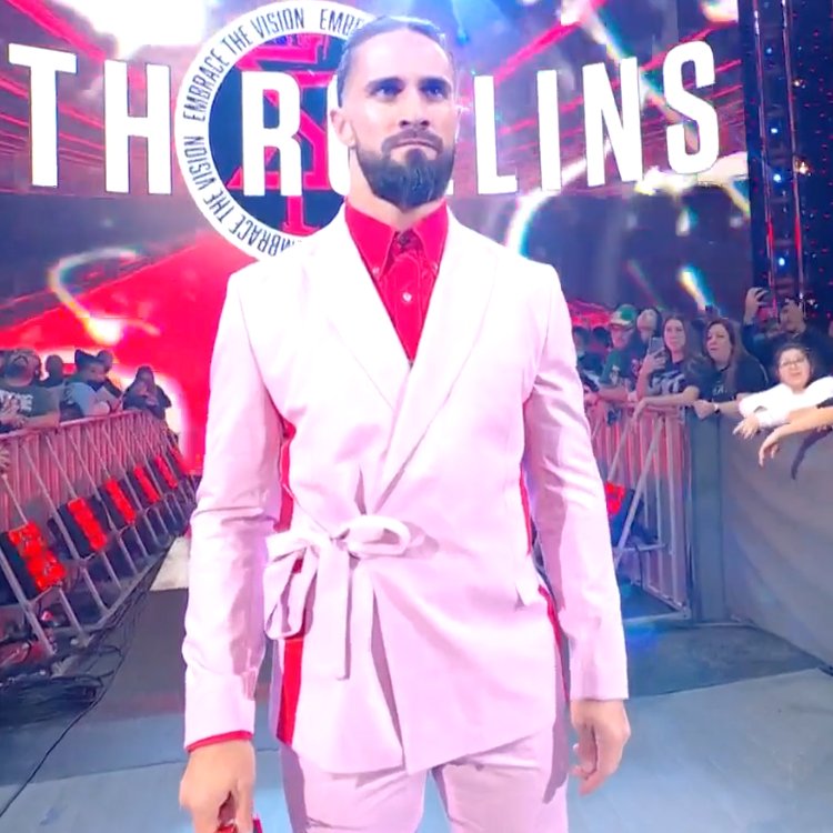 WWE's tweet photo. Wear it loud. Wear it proud.

@WWERollins 
#WWERaw https://t.co/WwtPoPql8Z