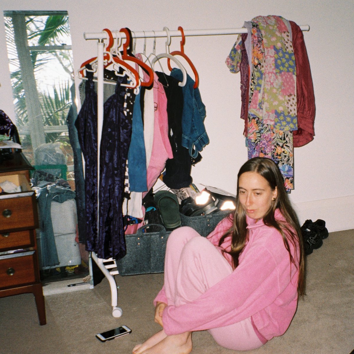 FIRST PLAY: <a href="/tamara__1997/">tamara & the memes</a>'s debut EP 'Cracked Phone Screens' is out tomorrow and this sneak peek is called 'St Kilda Beach' 🏖️ It starts sad and waltzy then builds to this golden, retro goodness