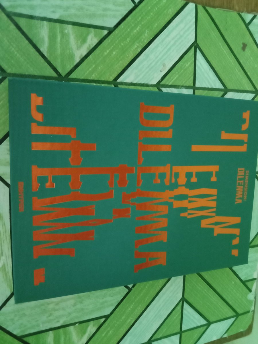 rutoshimateume's tweet photo. hello @seoulwinterPH! my order arrived today ☺️ this was supposed to be treasure chapter 1, but I opted to replacement since nagka prob kayo sa ph sup(?) nyo? thank you for the accomodation and for being responsive 😊 THANK YOU SO MUCH🤗💙!!
#SWPH_FEEDBACK https://t.co/Z9zJj3LU4K