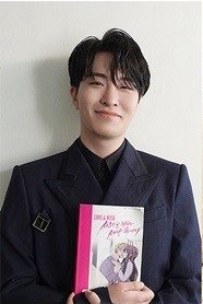 cyjaexquisite's tweet photo. actorjae with his scripts

so not worth it                love and wish https://t.co/BdFhvOkmtX