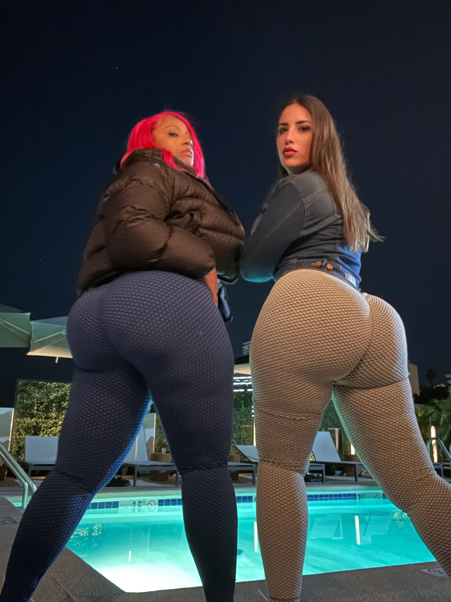 TW Pornstars - Cherokeedassxxx. Twitter. Shot w @kvindehintern for !! Go  check out. 4:36 AM - 30 Nov 2021