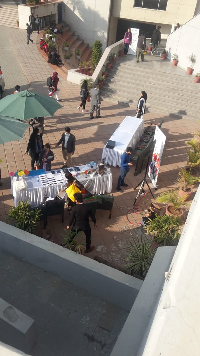 Rabz_729's tweet image. It's happening📢
📌The Concept of National Security in the 21 Century and Emerging Challenges.

Join us in person or online via Zoom link. 

@AZonaib 
#IntlConference21 
#FASSS