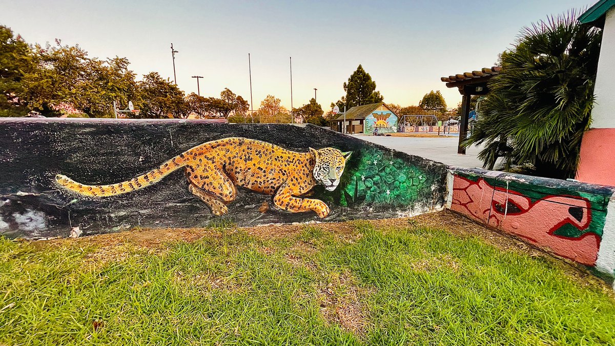 onsantabarbara's tweet photo. Ortega Park #SantaBarbara
#savethemurals https://t.co/uokrPFjJsl