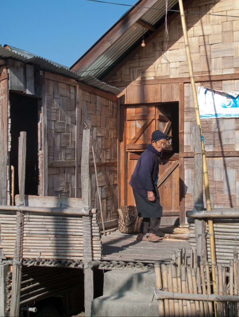 Southie_Nomad's tweet photo. Traditional House's of Apatani Tribe of Arunachal Pradesh. https://t.co/kwXBqyvikS