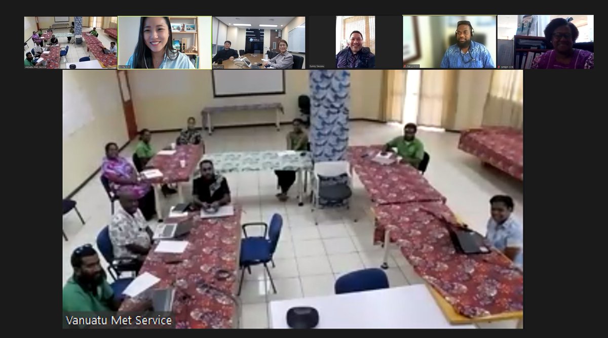 apcc21's tweet photo. Today, APCC held a #TrainingWebinar on the "Vanuatu Climate Services for Agriculture" system under the GCF-funded #VanKIRAP project.
Climate and agriculture officers were introduced to the new functions of the #VaCSA system and provided valuable feedback on system development. https://t.co/BMAcgXd5oh