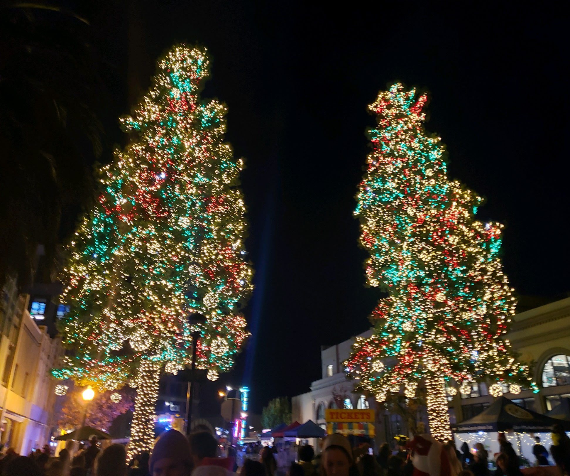 Christmas Parafe Redwood City 2022 Redwood City Events (@Rwcevents) / Twitter