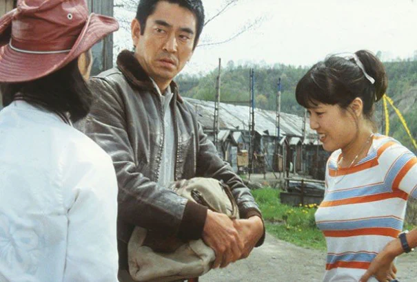 @111g0 ちょっと新しくはなりますが「幸福の黄色いハンカチ」（1977松竹）の風景がこんな感じでしたね。私の大好きな風景です。 