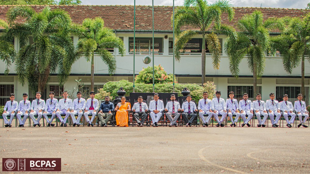 samarakoon_nts's tweet photo. Prefects 2020-2021
#BCBOP ❤️💙 https://t.co/iRUqwHMX6W