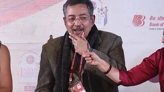 vijaitrivedi's tweet photo. Journalist Vinod Dua is admitted in the ICU at Apollo,Delhi, needs 11 units of blood, preferably A positive, but any other also useful, please pray https://t.co/jlAhZuo8J3