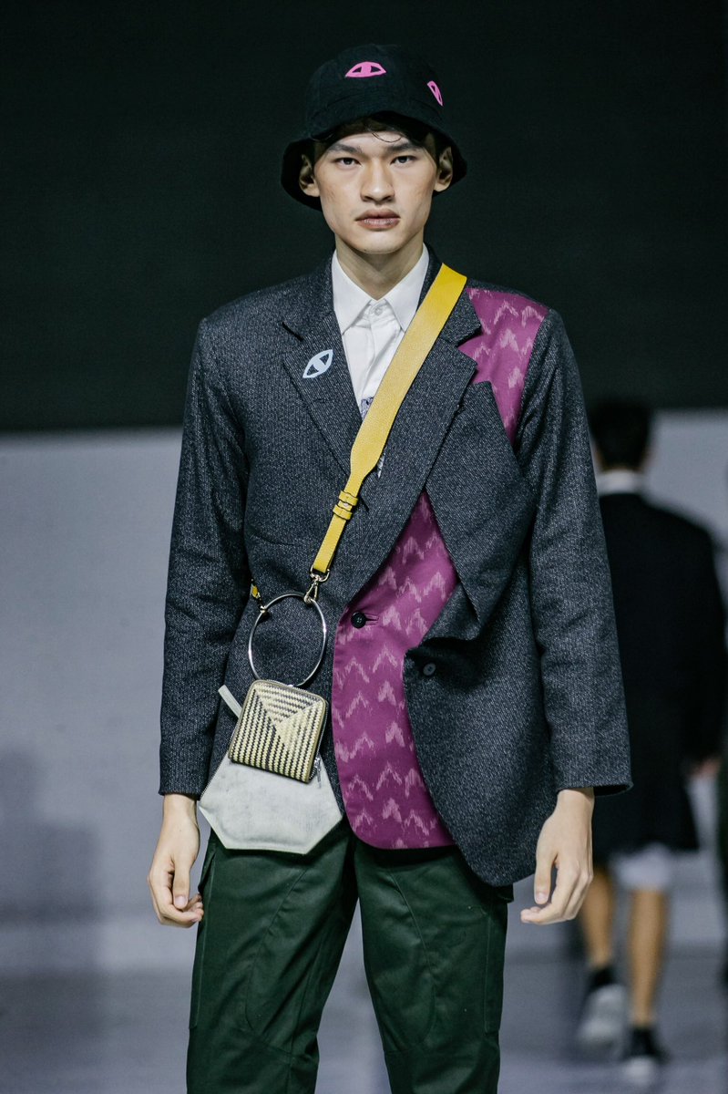 jmfwofficial's tweet photo. For Embracing Jakarta Muslim Fashion Week, Aldre by L showcased its latest collection and it rocked the runway. Photo by Muhammad Zaki and Honda Tranggono.

Curious for more looks and details? Kindly check our Pinterest.

#JakartaMuslimFashionWeek
#JMFW
#EmbracingJMFW
#Throwback https://t.co/a8tZ1SAOmi