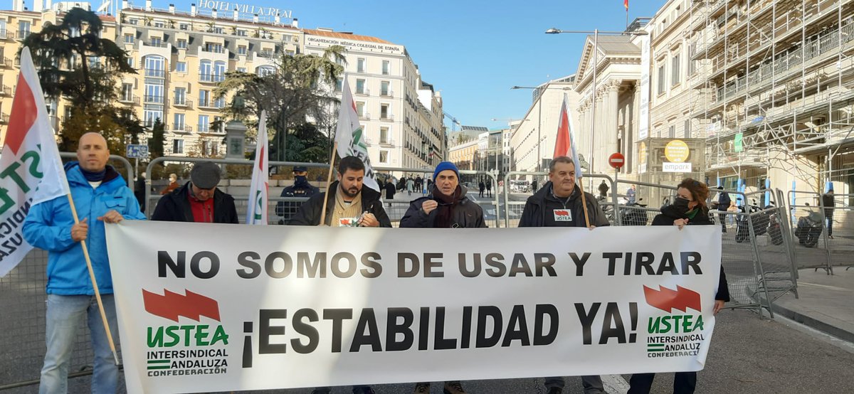 🚨Con la <a href="/ConfeIntersindi/">Confederación Intersindical</a>, ante el Congreso donde se debate la ley que marcará el futuro del personal interino
🚨¡En defensa de la estabilidad de las trabajadoras y trabajadores públicos! Por una solución real al abuso de temporalidad

#EstabilidadInterina
#EstabilidadYa