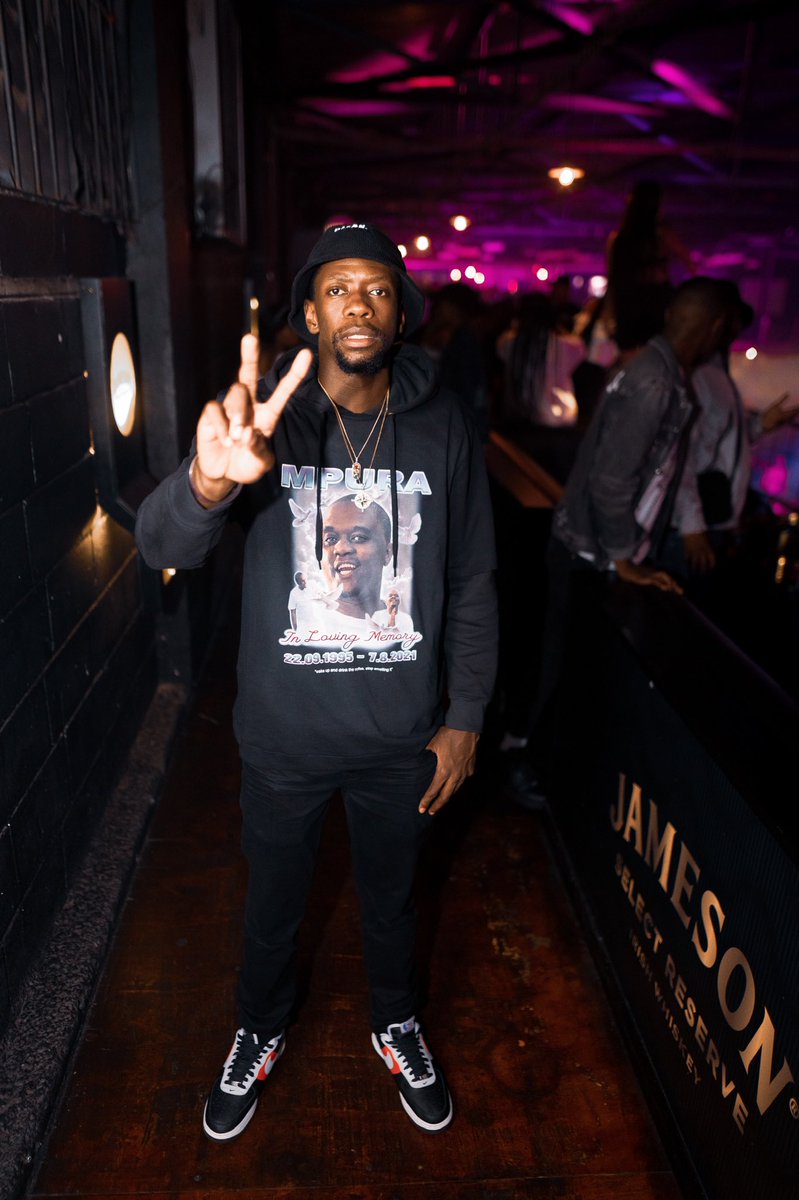 Robot_Boii's tweet image. ✌🏾.

#RobotBoii #PeaceMaGents #Mpura