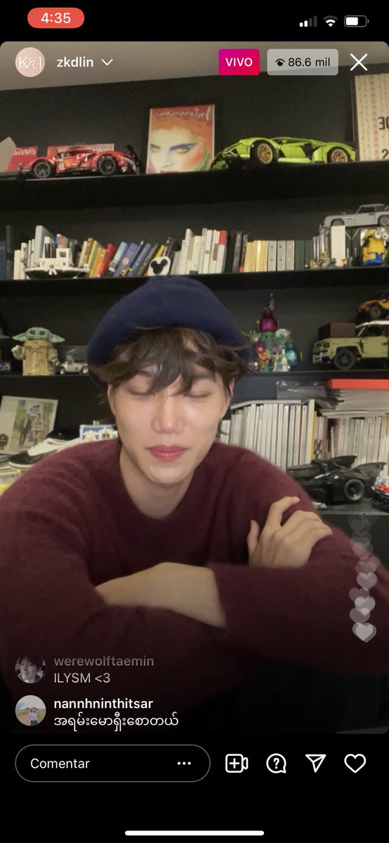 카이 con gorrito y chinitos me hace feliz 
✨🧡🐻✨