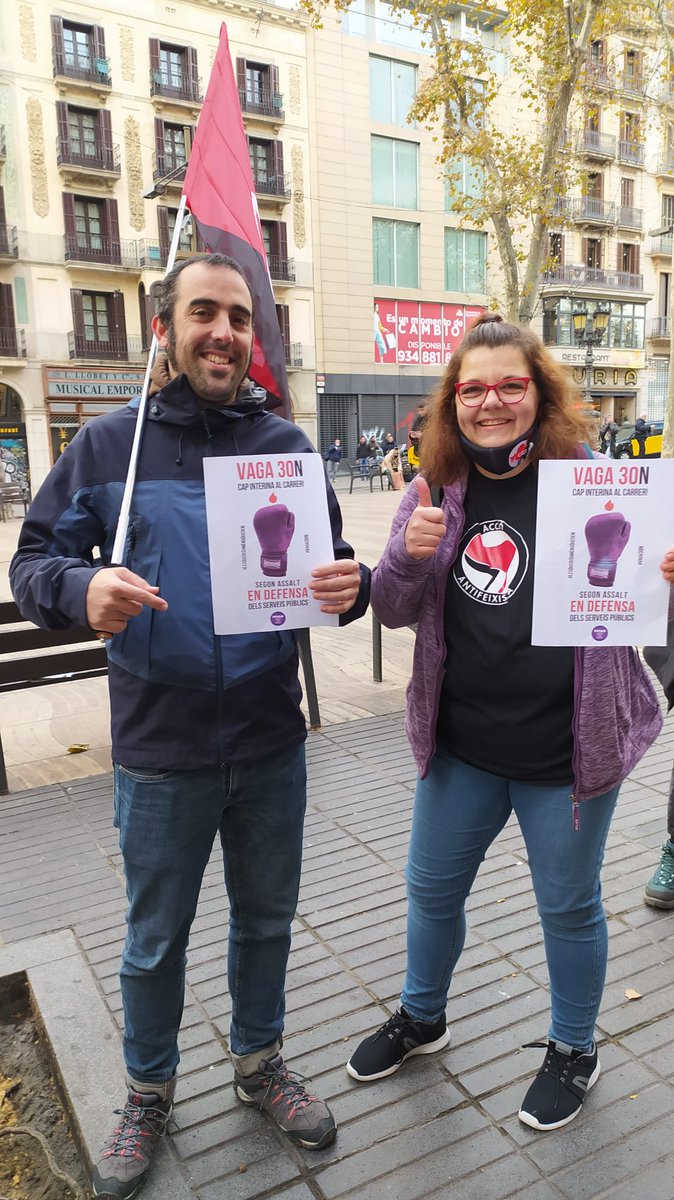 interinxsajunt1's tweet photo. #SegonAssalt  Interines Ajuntament de Barcelona presents!!! https://t.co/cUU3cHsBBy