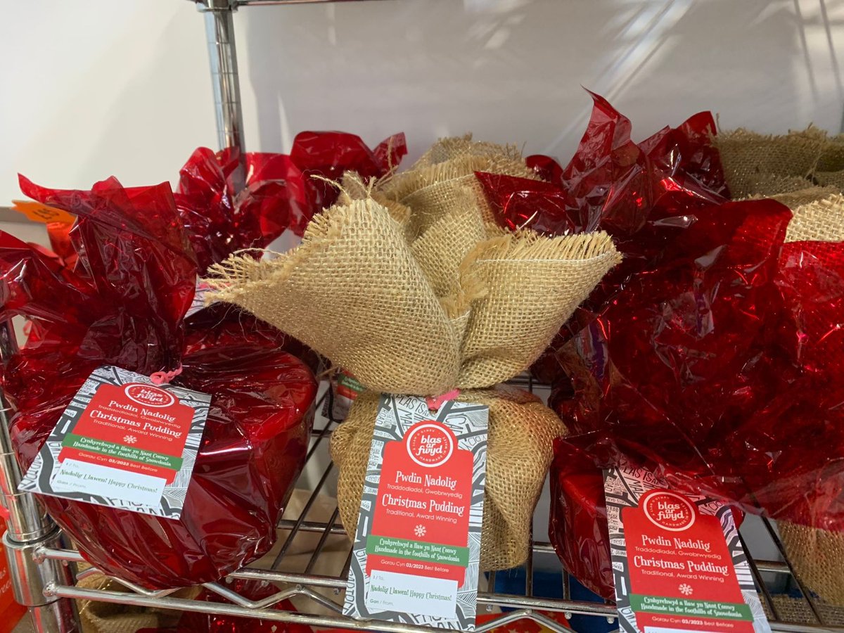 blasarfwyd's tweet photo. Fab day yesterday at the #Winterfair, if you missed us, don't worry we're here again today. Diwrnod gwych ddoe yn y #FfairAeaf, os wnaethoch ein methu ddoe peidiwch poeni rydym yma eto heddiw. #RWASWinterFair https://t.co/1KWYVT2Oa3