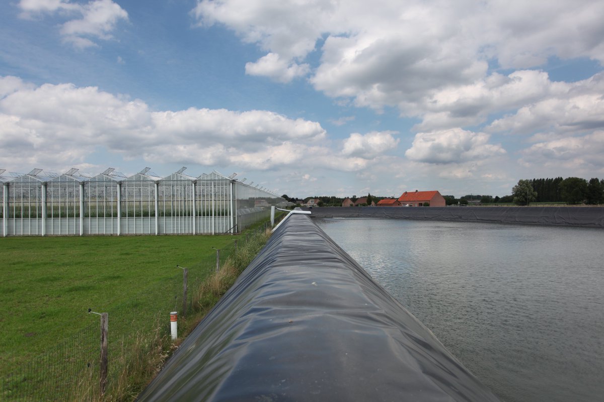 WoordvoerderLV's tweet photo. Heb je een innovatief idee rond de thema's eiwitten, hergebruik restwater of samenwerking en digitalisering in de landbouw? Dien je projectaanvraag uiterlijk in op 15 december 2021 in bij het Departement Landbouw en Visserij. Je vindt alle info op https://t.co/5kgo8sHc1D https://t.co/E7Hfakr7Yf