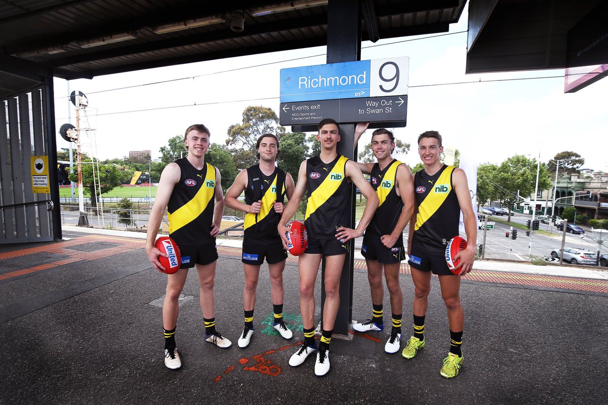 Richmond_FC's tweet image. New kids on the block 🐯🚏
