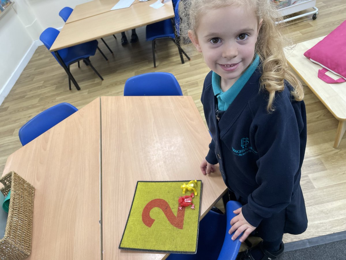 BoughtonHeath's tweet photo. Numbers numbers everywhere in Reception #countcarefully #numeracy https://t.co/hYaNxjbAqI