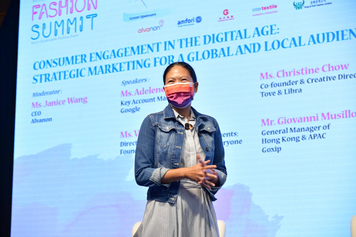 HkSummit's tweet photo. Being part of the #FashionIndustry, many guests &amp; attendees of #fashionsummithk2021 wore #ReusableFaceMask to support #SustainableFashion. Let's see photos of their trendy #facemasks : https://t.co/0w8jQBYIX3
#fashionsummithk #DesignForTheFuture #conference #FashionAccessories https://t.co/6LfUjSzL95