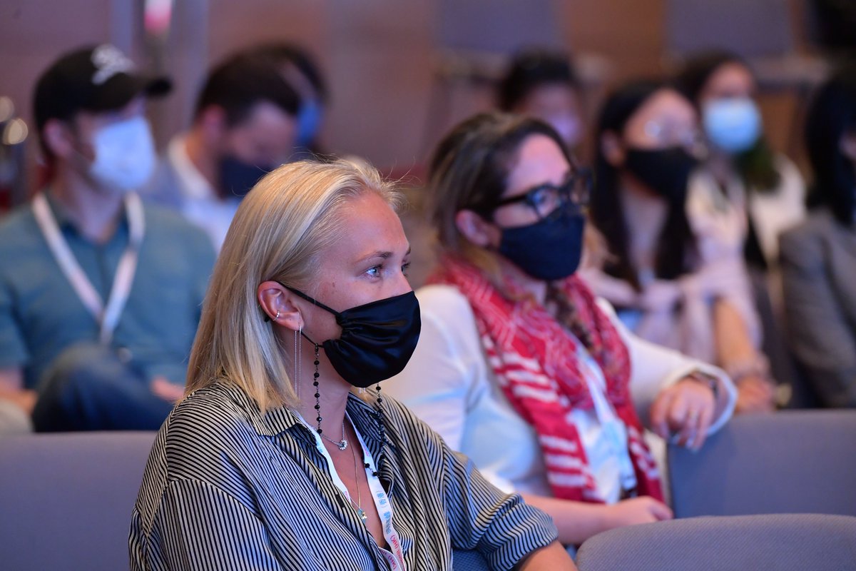 HkSummit's tweet photo. Being part of the #FashionIndustry, many guests &amp; attendees of #fashionsummithk2021 wore #ReusableFaceMask to support #SustainableFashion. Let's see photos of their trendy #facemasks : https://t.co/0w8jQBYIX3
#fashionsummithk #DesignForTheFuture #conference #FashionAccessories https://t.co/6LfUjSzL95