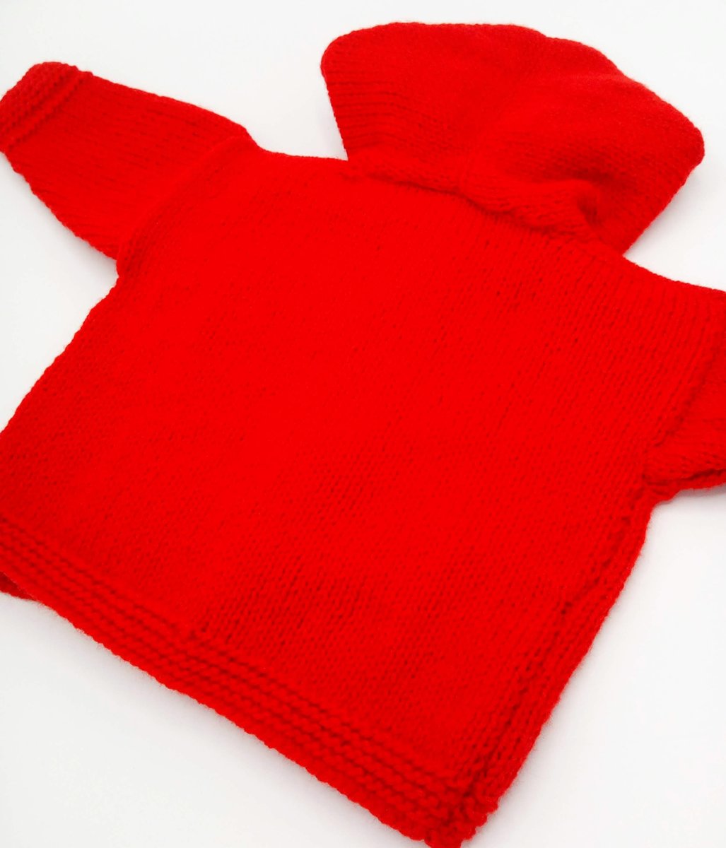 sonicpollyr's tweet photo. This cute Knitted Baby Jacket with a Giraffe motif would make a lovely gift for a baby or toddler. Price is from £20 + P&amp;P for 16" chest size, other sizes available. https://t.co/W8sqW1PTor #beautifullyhandmade #stitchesandstones #babysjacket #giraffemotifjacket #hoodedjacket https://t.co/AjZWf9Ymgb