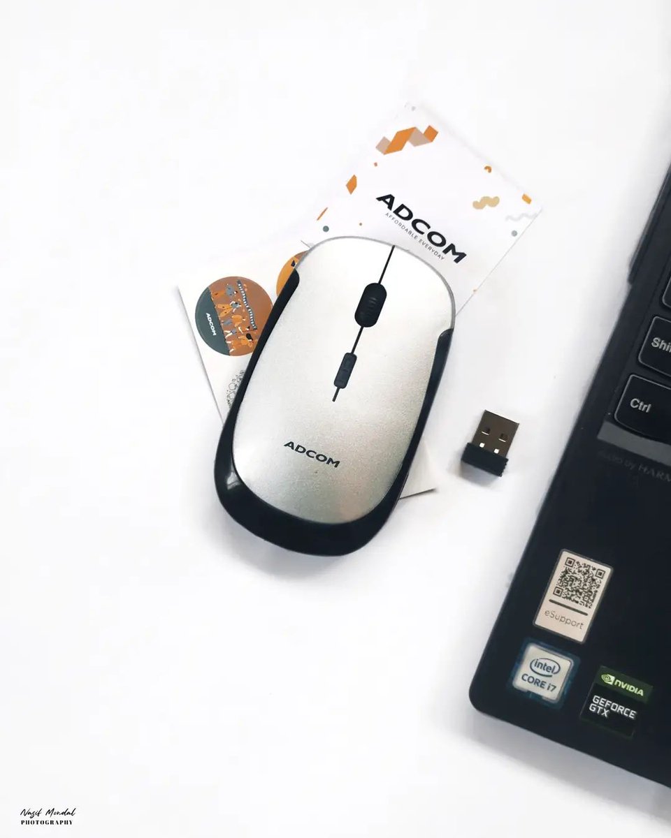 Adcom_India's tweet photo. Portable and powerful ⚡️
🖱️: Adcom 4D Slim Wireless Optical Mouse
Checkout here : https://t.co/8vqIlE307f
#adcomindia #workwithadcom #adcommouse #affordableeveryday https://t.co/GuloFu9ONJ