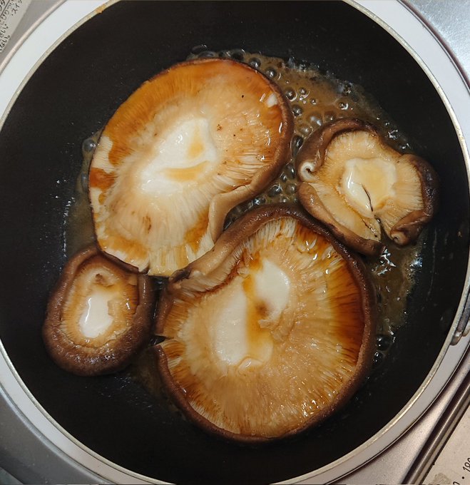 野生の椎茸(バターと醤油だよー) 