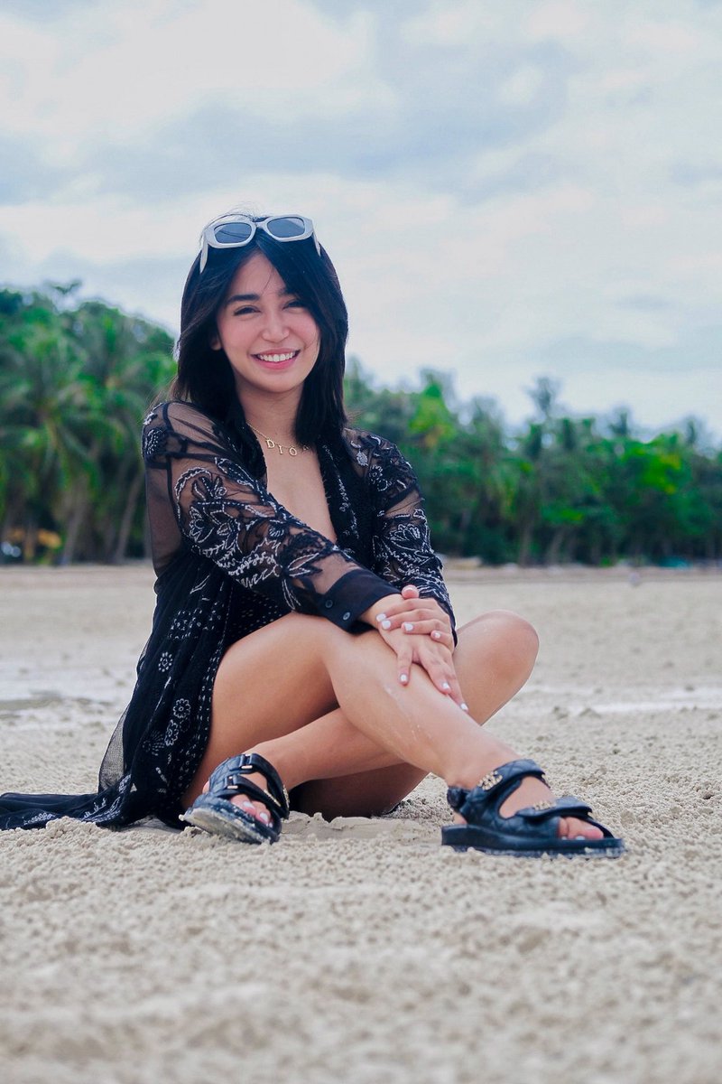 RivaQuenery_'s tweet photo. 👼🏻🖤 https://t.co/PIWlWbg9KZ
