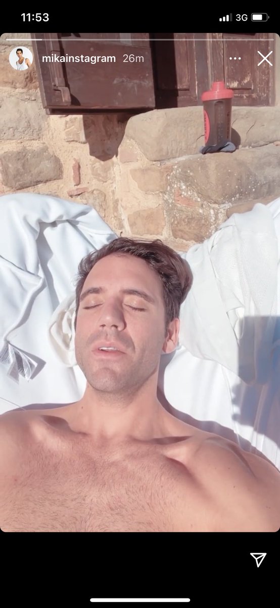 salotto_xf's tweet photo. #XF2021 
VITA DI MIKA:    LA MIA: https://t.co/gY4jsaEIwW