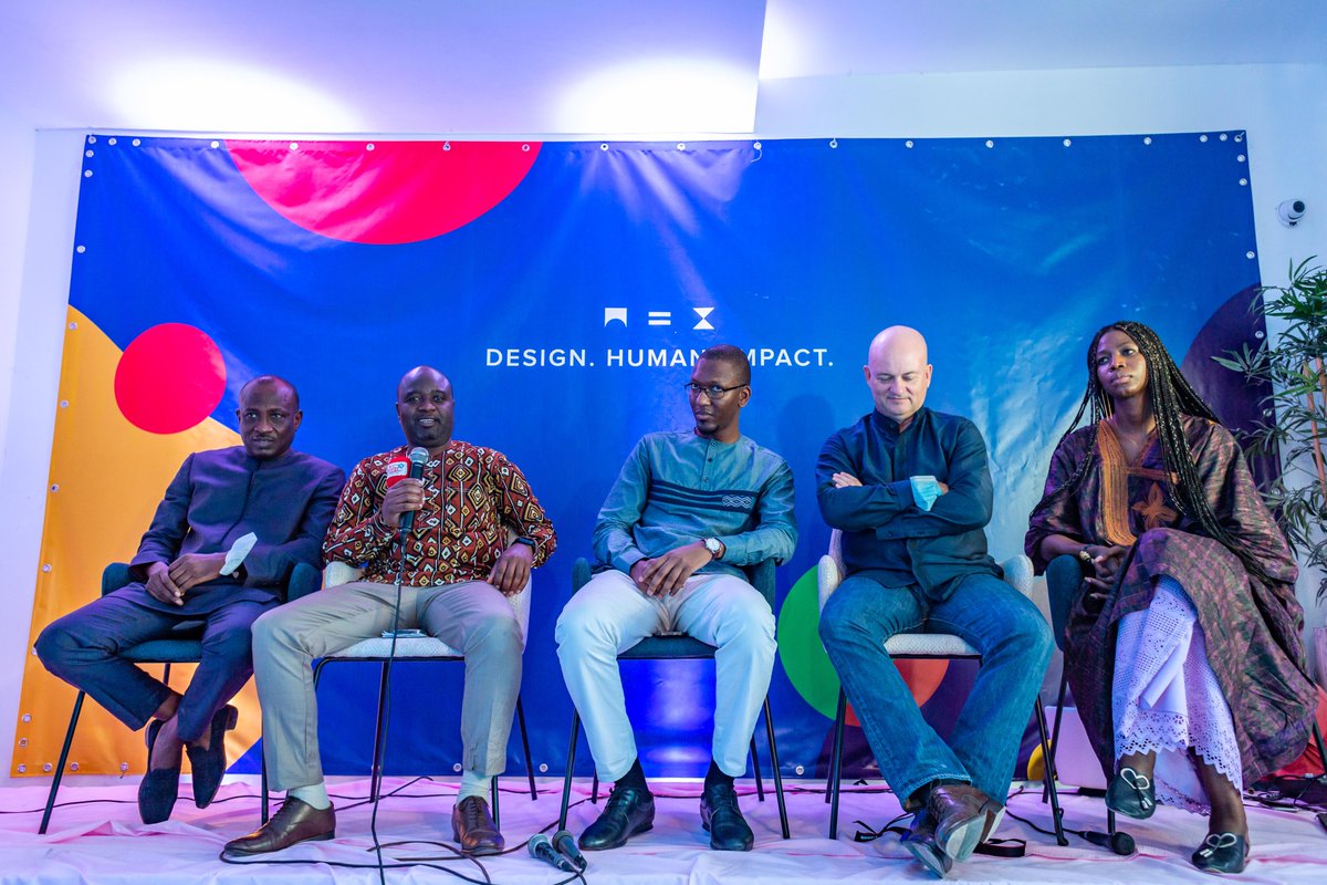 dakardesignhub's tweet photo. #RetourEnImages de la cérémonie d’inauguration du @dakardesignhub. Merci à nos partenaires et à nos invités de nous avoir honorés de leur présence. Mention spéciale à @adamaparis1 qui représente une immense source d’inspiration. #FashionDesigners #DesignHumanImpact https://t.co/g842bc5RvL