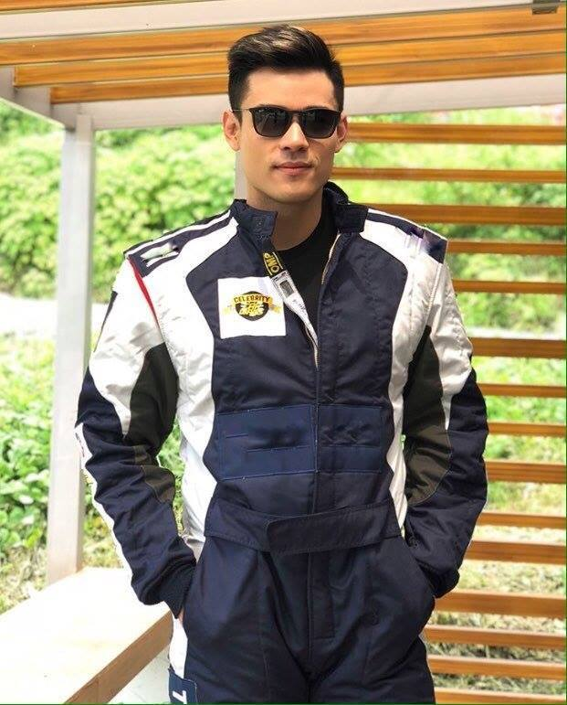 titalinaoz's tweet image. Image of a new Mayor
XIANLIM AsYorme