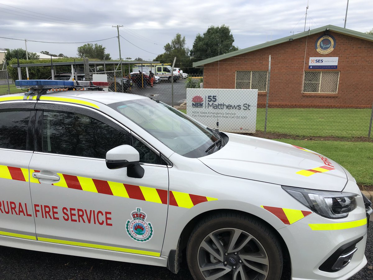 While things might be calm on the fire front following recent rains, took the opportunity to swap yellow for orange last week in support of our colleagues <a href="/NSWSES/">NSW SES</a> in the Parkes Incident Management Team as Public Information Officer. Great to be able to lend a hand #nswrfs