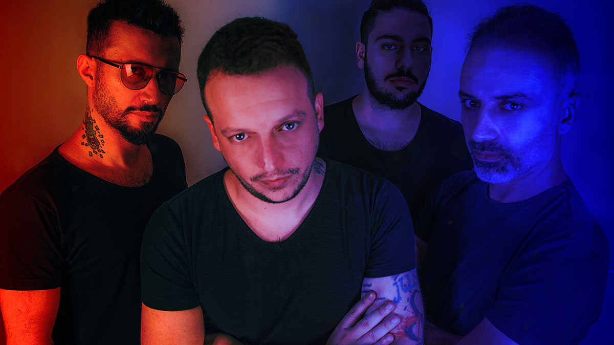 dergyCom's tweet photo. HABER 🌟| Elektronik rock sahnesinin yetenekli ekiplerinden @varsayoksalive ilk albümleri Tutkusuz Aşklar‘ı @CESProductions etiketiyle yayınladı. 

#dergy

https://t.co/e1o5DSuqNx https://t.co/6L58xIIgE8