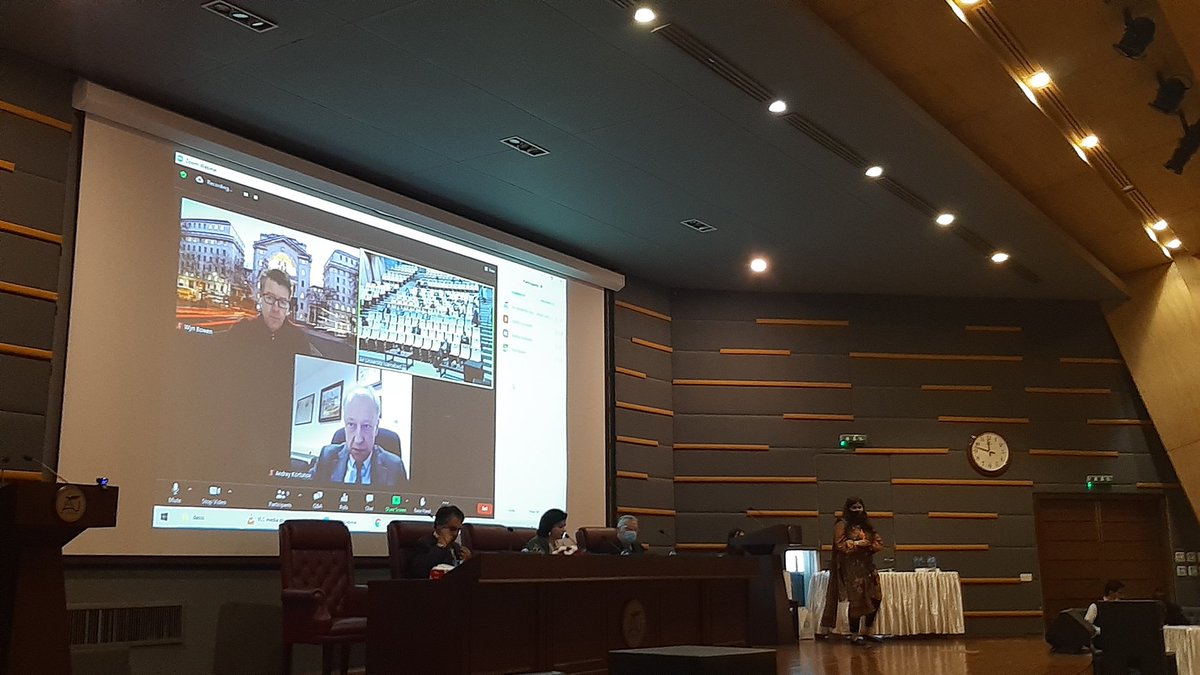 f_aider's tweet image. Distinguished 2nd panel with @Aiza_Azam, Dr. Andrew Kortunov, Amb. @JalilJilani , Dr. @WQBowen , Dr.  Joshen Hippler.
#AirUni #NationalSecurity #DASSS #IntCon
@sky_limiter @MairaPervaiz1 @IamArsalan11 @shayanjamy @RomeoCharlie29 @FarihaSher @SaraNazir13 @FaizAli48072789