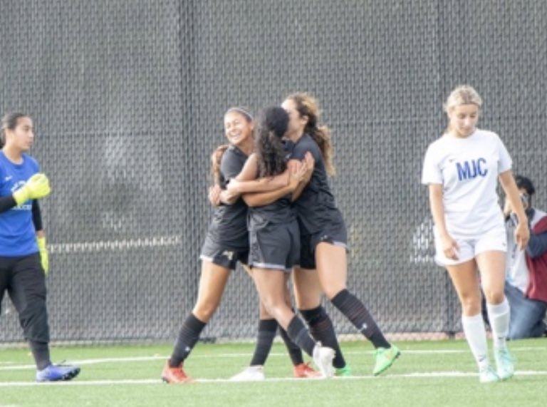 Freshman (sobbing) “I didn’t know about Delta 7 months ago &amp; its been the best 6 months of my life”
Me “What an amazing lesson
something you didn’t even know was a thing gave you the best experience of your life. What else is out there for you that you don’t even know about yet?”