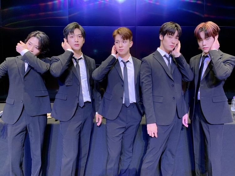 #nflying #엔플라잉 <a href="/NFlyingofficial/">엔플라잉 (N.Flying)</a>